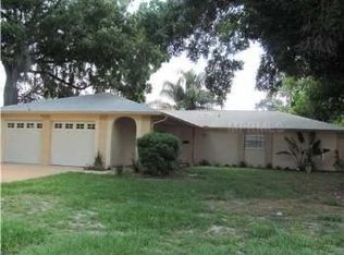7005 Hazelhurst Ct, Tampa, FL 33615