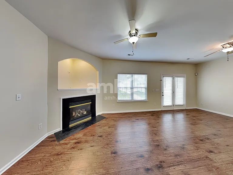 11109 Aprilia Ln — Photo 6