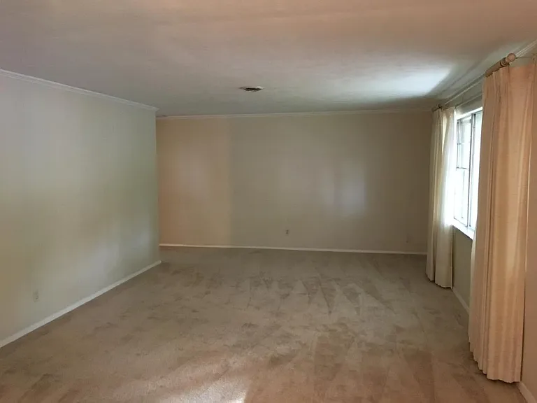 3200 Chandler Ct — Photo 5