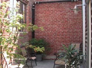 1221 18th St, Sacramento, CA 95811