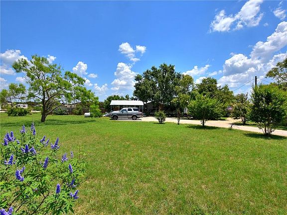 2nd image of 440 County Road 277