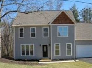 91 Noble Rd, Fairview, NC 28730