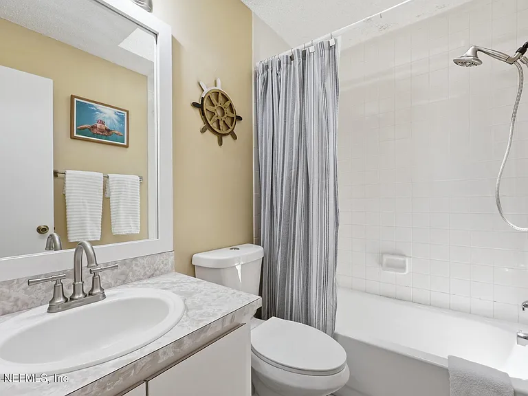 6 Lisbon St #A/B — Photo 18