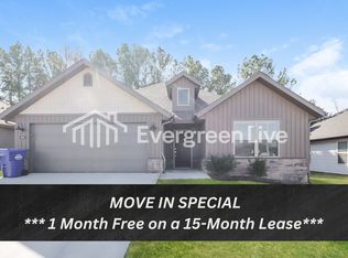 600 E Osage Trce, Rogers, AR 72758