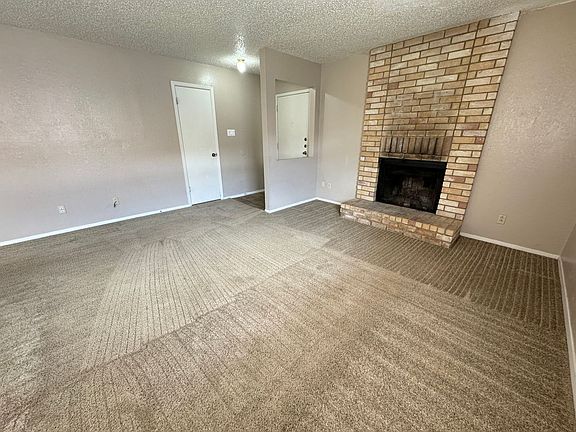 3rd image of 2210 Creekwood Dr