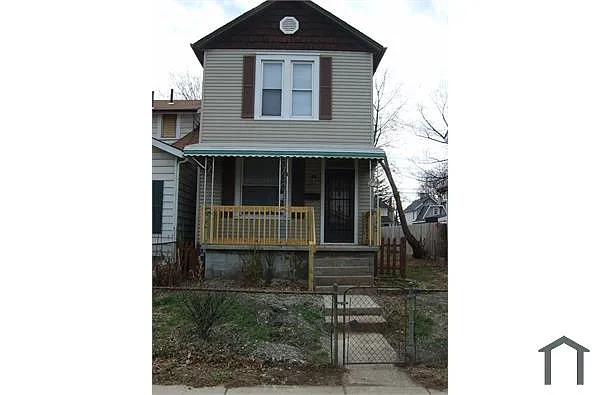 431 S Ogden Ave photo 1