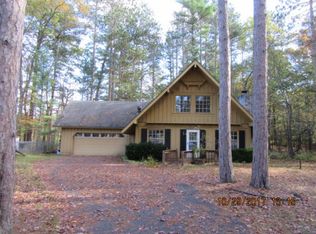 4112 Forest Rd, Oscoda, MI 48750