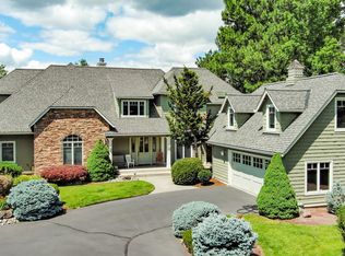 1240 Wineteer Ln, Grants Pass, OR 97527