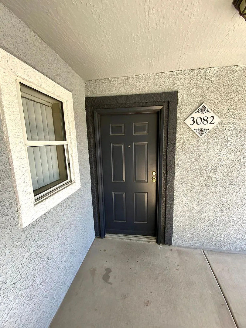 *2 Weeks Free Rent For Qualified Applicants With Immediate Move In*Cozy Condo, Community Offers C... — Photo 1