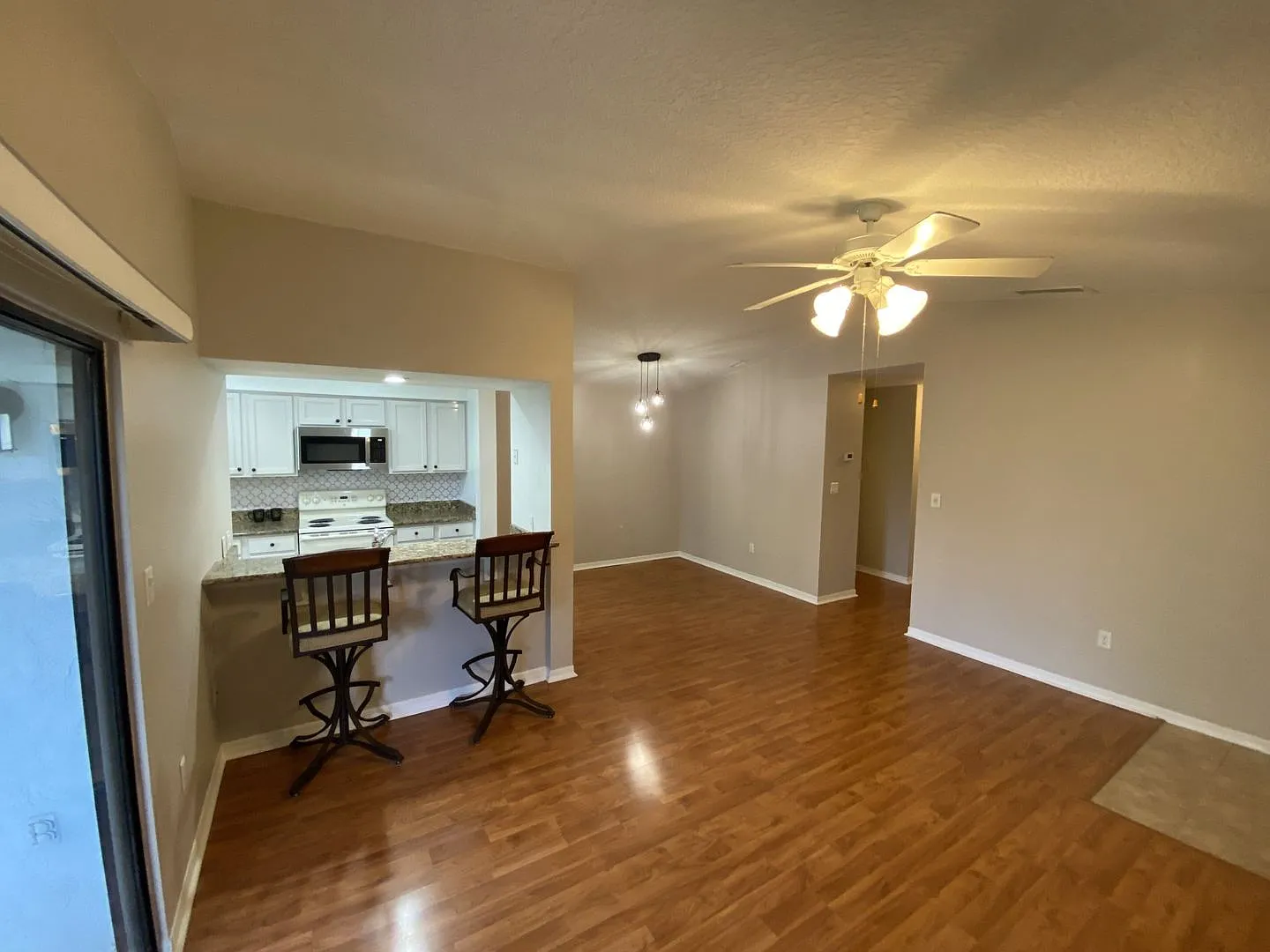 Spacious 2-Bedroom, 2-Bathroom Condo for Rent in Altamonte Springs, FL — Photo 4