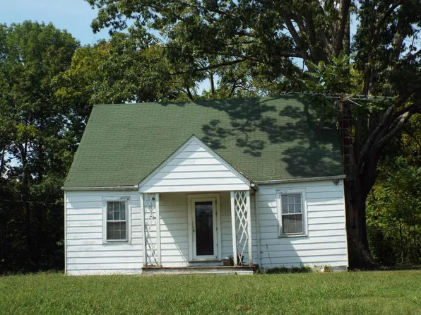 339 White Oak St, Jamestown, TN 38556