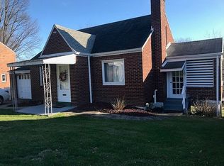 122 Norrington Dr, Pittsburgh, PA 15236