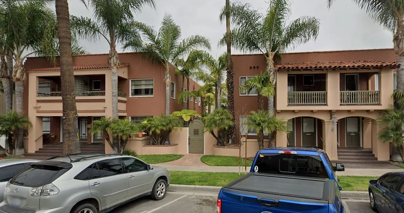 1127-1141 E 1st St Long Beach, Ca 90802 — Photo 1