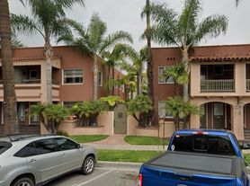 1127-1141 E 1st St Long Beach, Ca 90802, 1137