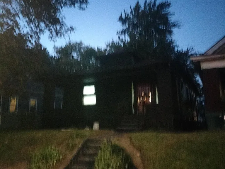 2503 Dumesnil St — Photo 2