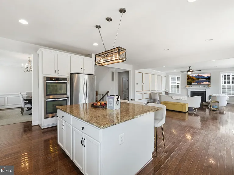 6526 Wayside Pl — Photo 9