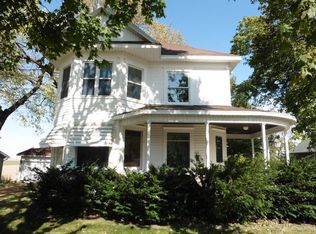 805 Adair St, Adair, IA 50002