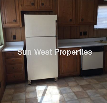 3rd image of 1812 Hutton Ave #B
