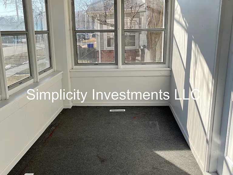 916 H Ave NW — Photo 10