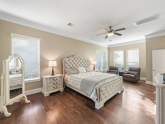 5th image of 8206 Caroline Ridge Dr