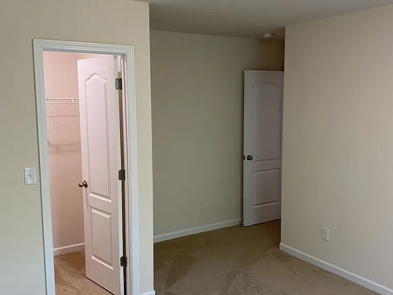 7617 Malden Park Dr — Photo 25