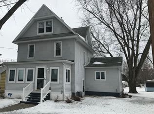 216 N Jackson Ave, Polo, IL 61064