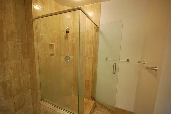 Rented by Luxury Habitat | media 28