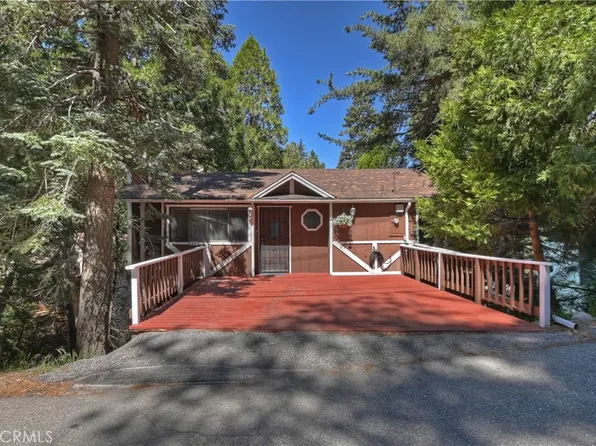 1027 Nesthorn Dr, Crestline, CA 92325