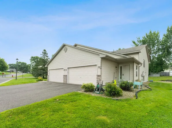 11109 Frankfort Pkwy NE, Saint Michael, MN 55376