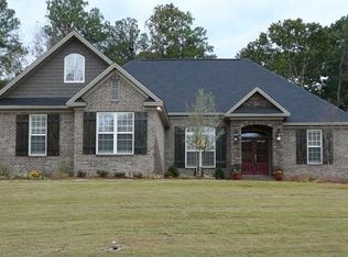 538 Hickory Pl, Wetumpka, AL 36093