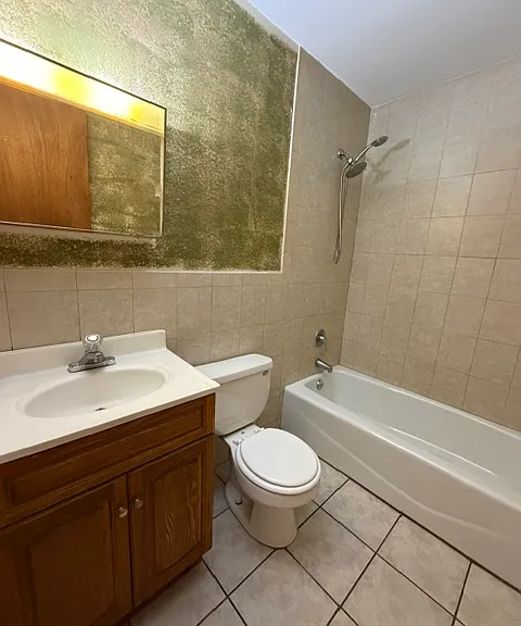1275 Sterling Pl #2B — Photo 3