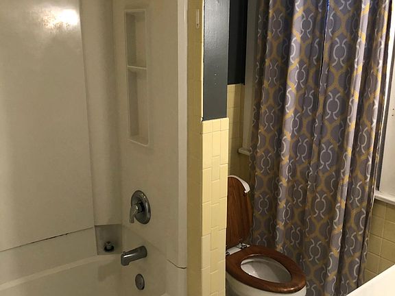 4th image of 24 Marshall Ave APT 3