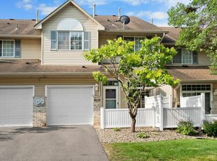 2782 Mallard Dr, Woodbury, MN 55125
