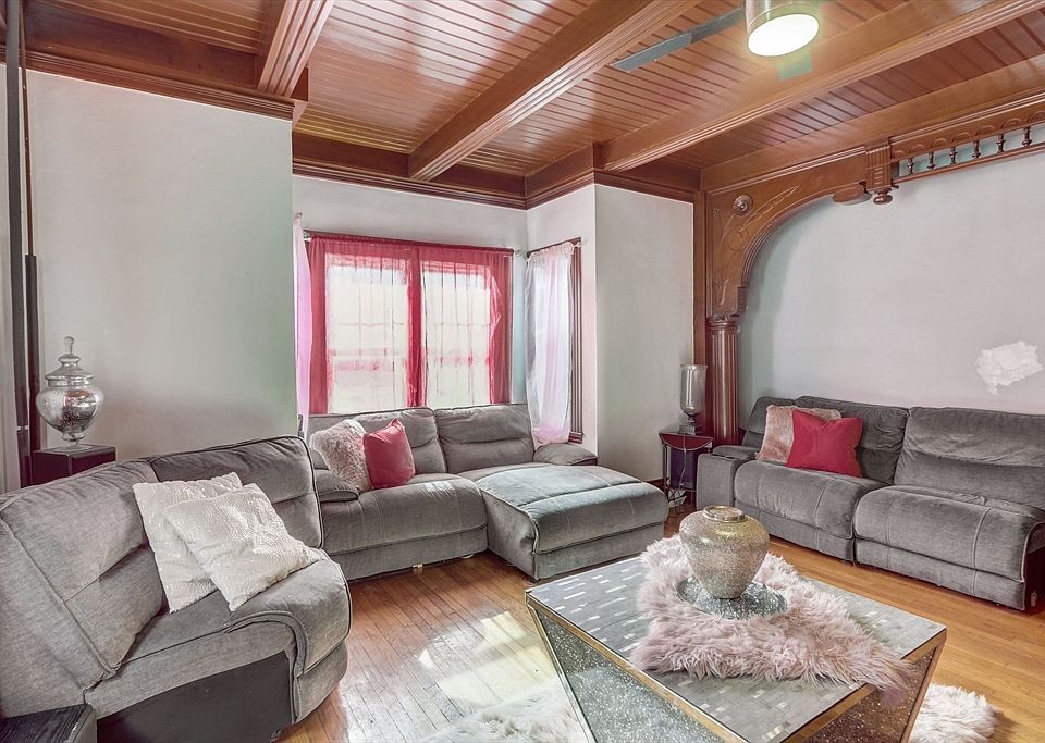 72 Newhall St, Lynn, MA 01902 Zillow