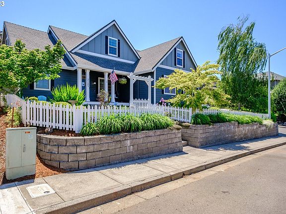 4th image of 2184 Deerwind Ave NW
