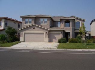 9916 Sorrentino Dr, Elk Grove, CA 95757