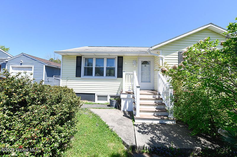 3rd image of 22 Virginia Avenue
