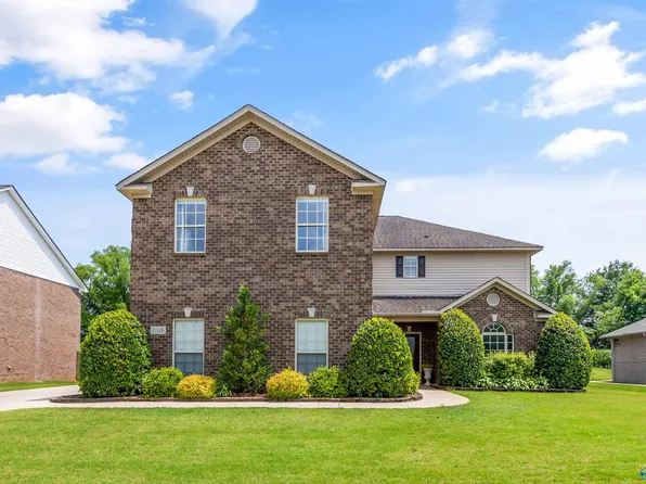 7526 Parktrace Ln SE, Owens Cross Roads, AL 35763