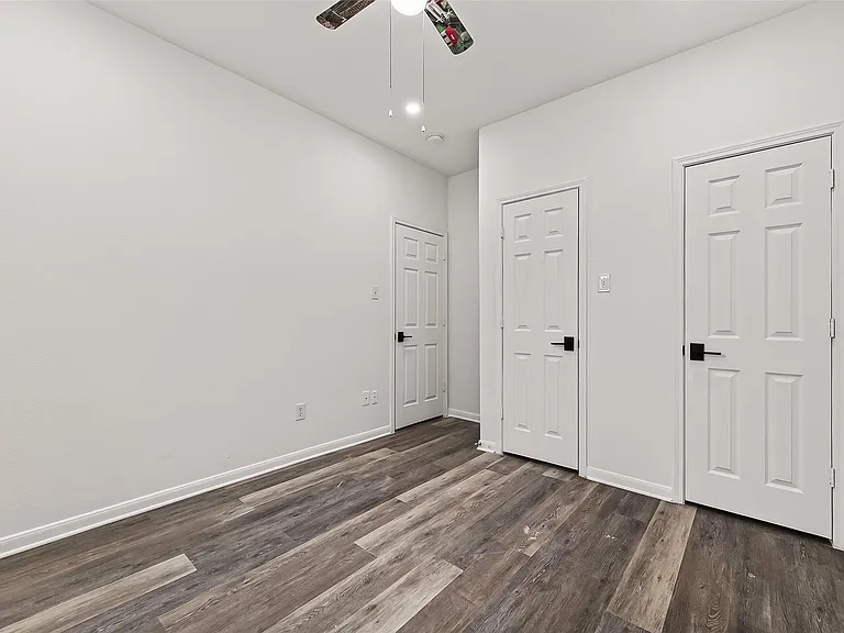 5535 Gable Meadows Dr — Photo 32
