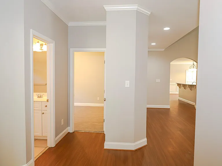 4453 Galway Dr — Photo 18
