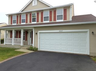 1522 Fox Sedge Trl, Woodstock, IL 60098