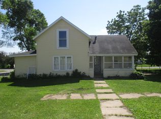 501 Buchanan Ave E, Spring Valley, MN 55975