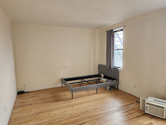 3rd image of 75-20 113th St APT 5D