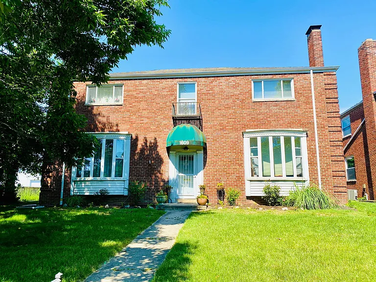 1609 Westwood Ave #B — Photo 1