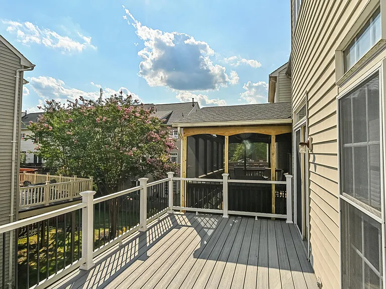 43045 Golf View Dr — Photo 44
