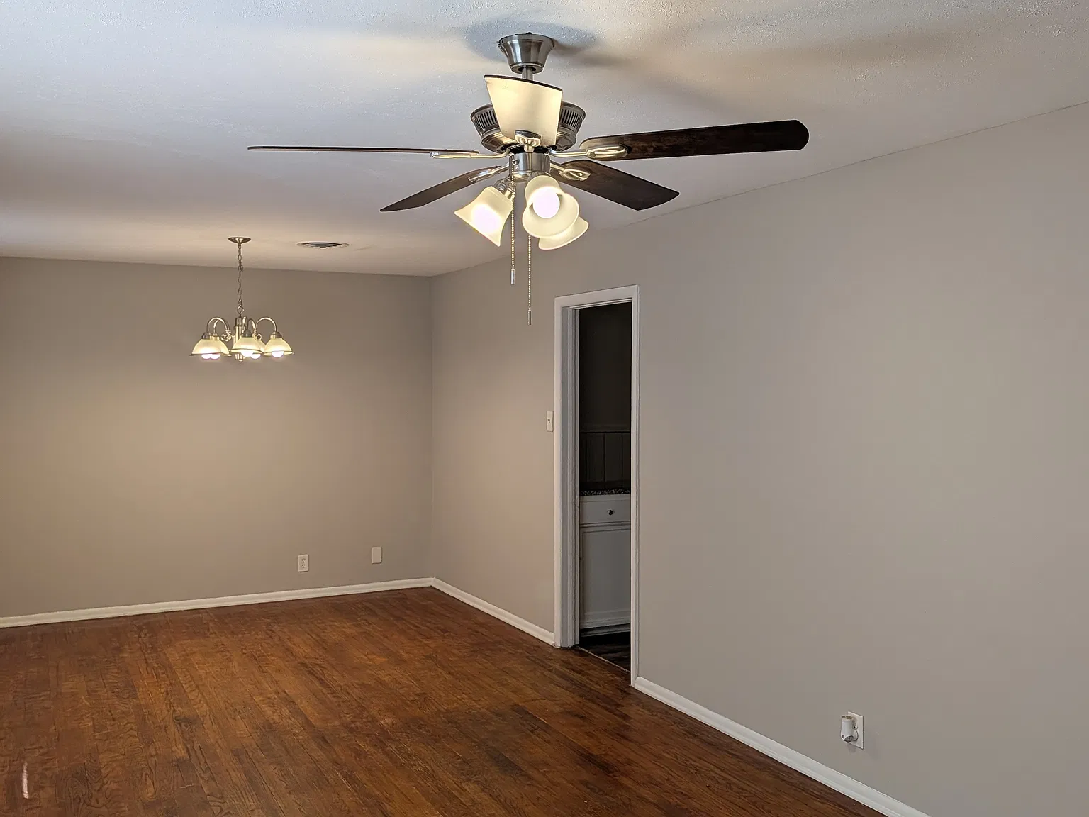 6413 Lambeth Ln Fort Worth TX 76112 — Photo 4