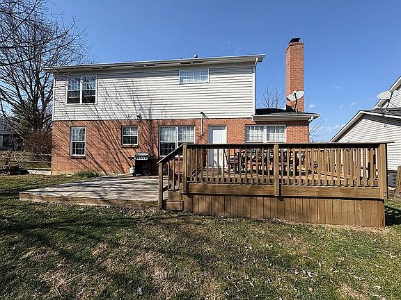 3rd image of 2947 Bentbrook Dr