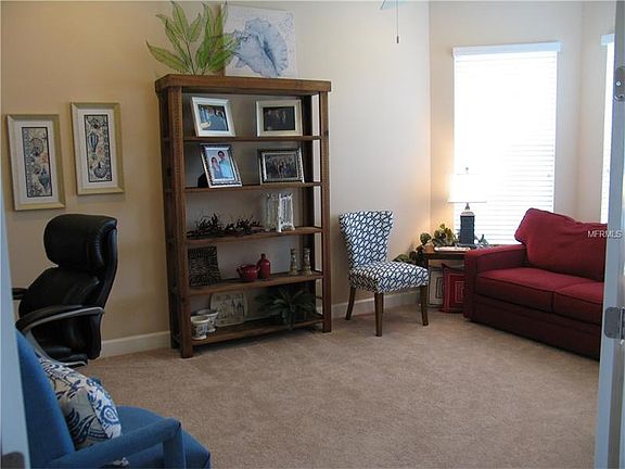 4th image of 1512 Emerald Dunes Dr