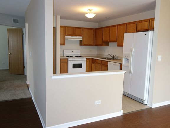 5th image of 2620 Canyon Dr #E