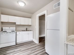 1201 Michigan St/ 505 12th Ave., Oshkosh, WI 54902
